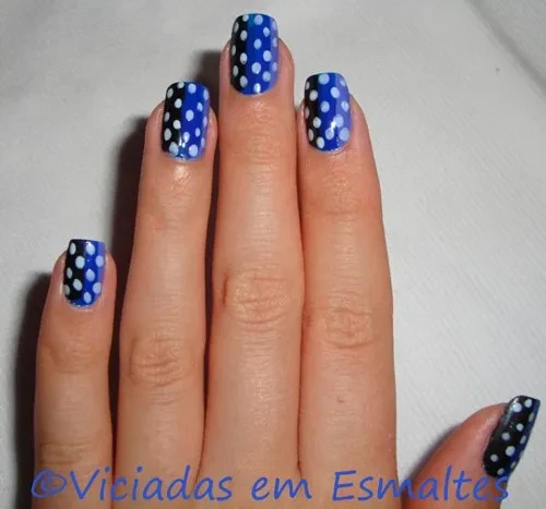 Degradê de Bolinhas Esmaltes