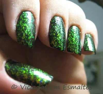 Esmalte Black Colorama + Flocado Raio Beta Big Universo