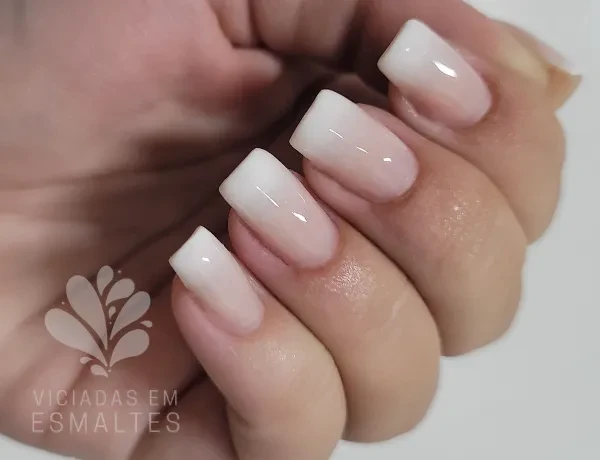 Unhas Nail Art Baby Boomer