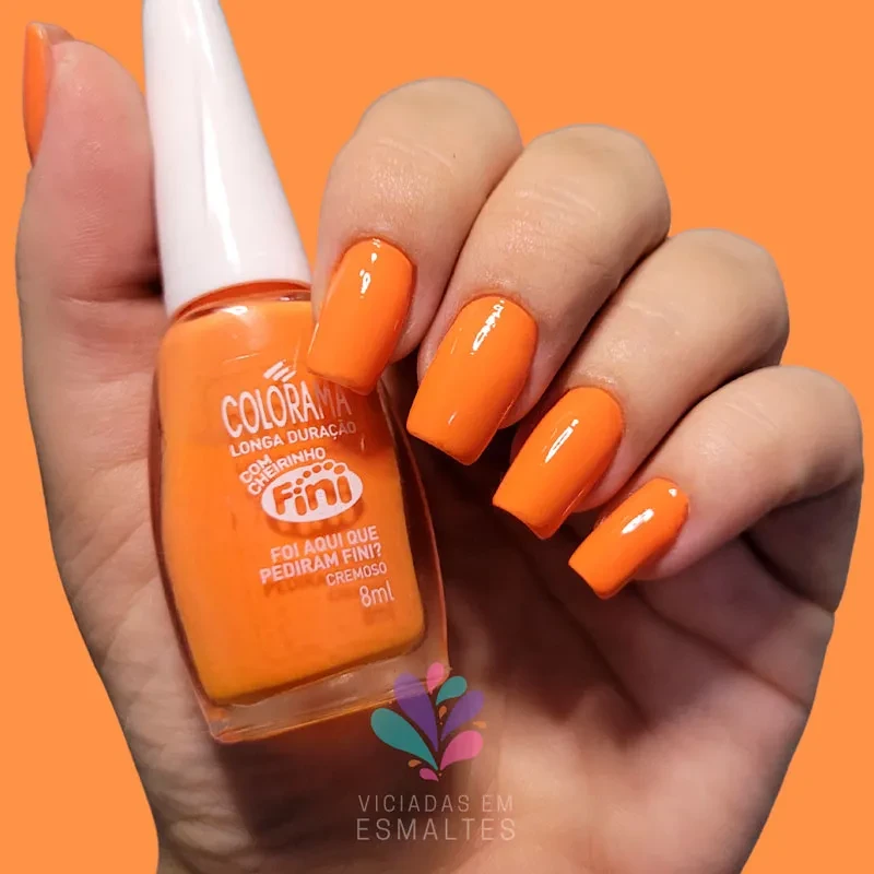 Esmalte laranja Colorama Foi Aqui Que Pediram Fini
