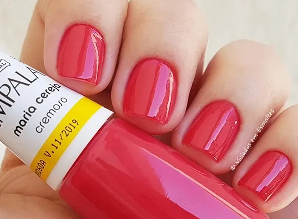 Testando o Esmalte Impala Maria Cereja