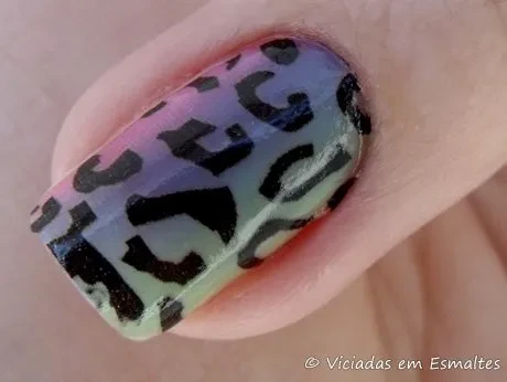 Esmalte Colorama Banana e Filha Única Animal Print