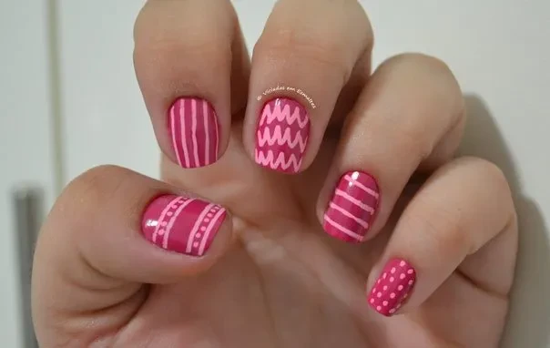 Caneta para Nail Art Sally Hansen