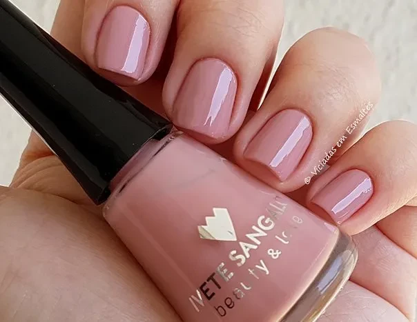 Testando o Esmalte Ivete Sangalo Como Manda o Figurino