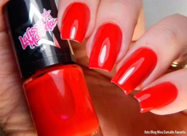 Unhas com o Esmalte Larissa Manoela Com Você
