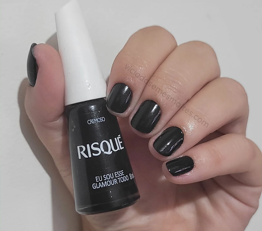 Review Esmalte Risque Preto Eu Sou Esse Glamour Todo