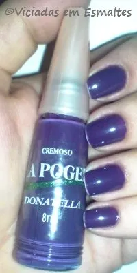 unhas e esmalte