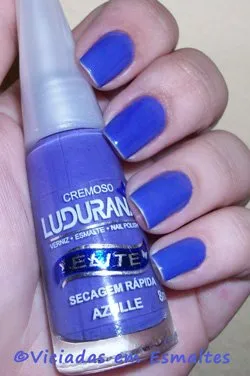 unhas e esmalte