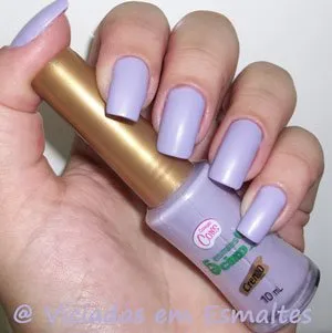unhas e esmalte