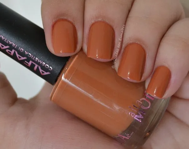 Esmalte Alfaparf caramelo