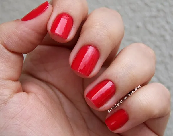 Esmalte Preta Gil Derruba Forninho
