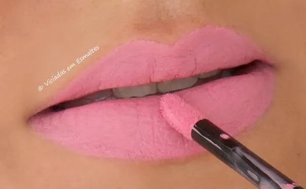 Batom Líquido Matte Preta Gil Rosa Valentina