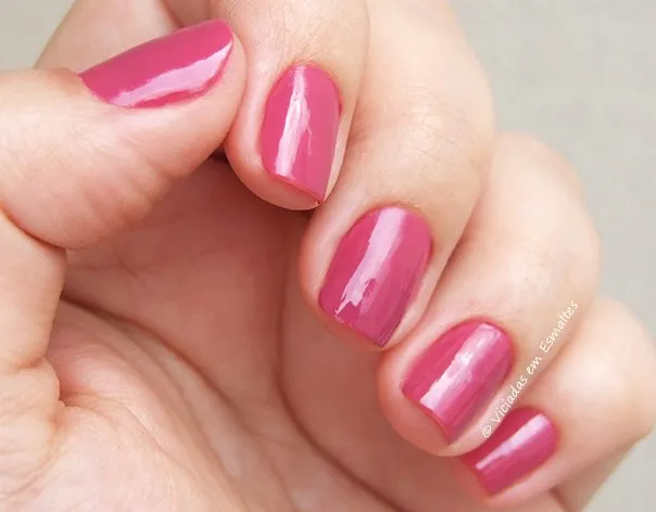Unhas com Esmalte Ivete Sangalo Porreta