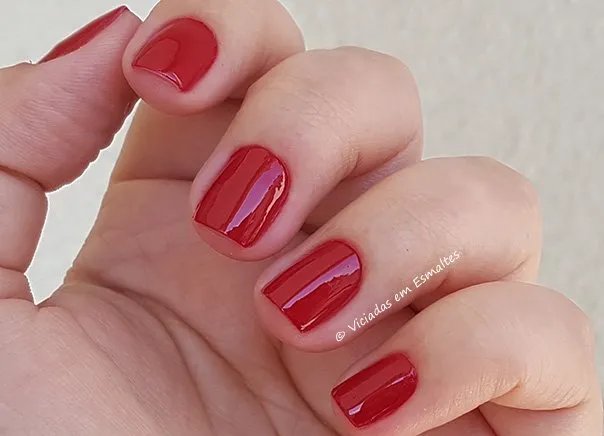 Unhas com Esmalte Ivete Sangalo IS Love