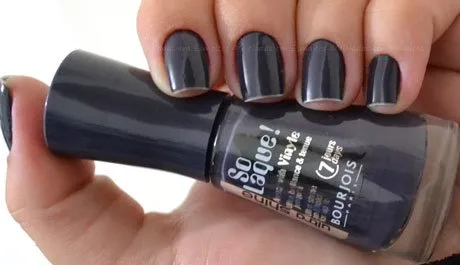 Esmalte Bleu Asphalte Bourjois