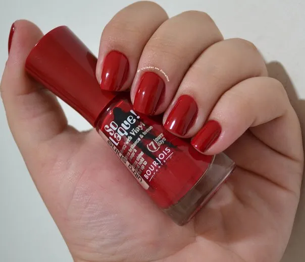 Esmalte Rouge Scarpin Bourjois 