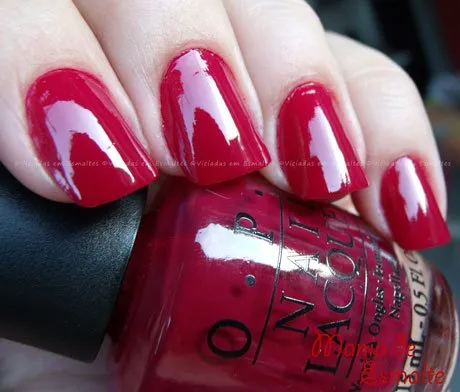 Unha com Esmalte OPI