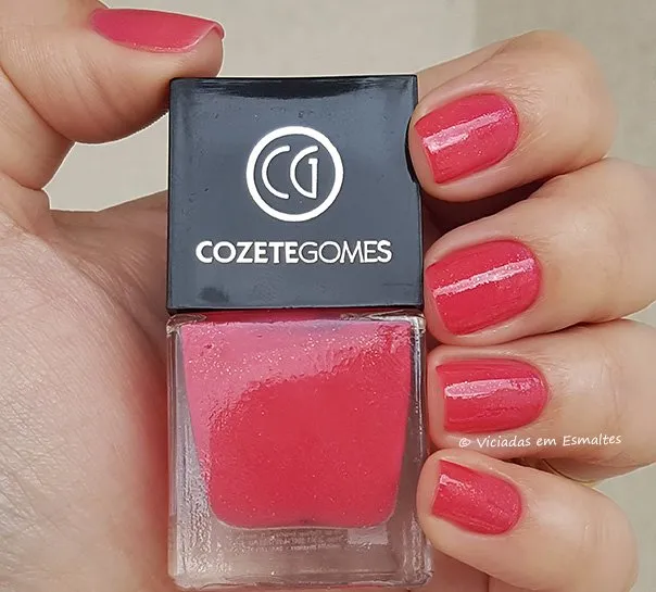 Esmalte Cozete Gomes Paetê